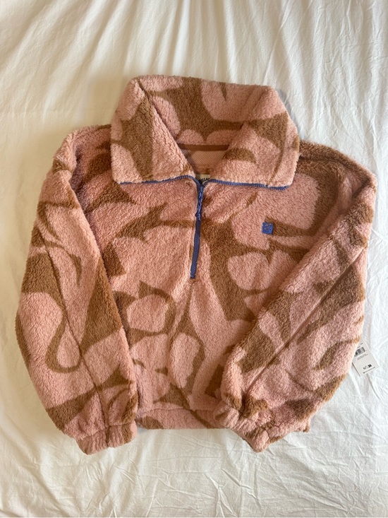 Billabong Sweaters - Billabong Pink and Brown Patterned Fleece Half-Zip Pullover